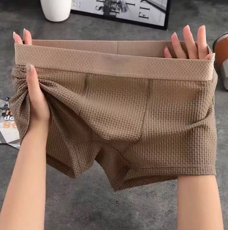 🔥Letzter Tag: 60 %❄️Herren-Boxershorts aus Eisseide, einfarbig, bequem und atmungsaktiv